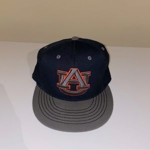 New Era Auburn Tigers Fitted Hat Size 7 1/4 Dark Gray Orange Logo Flat Brim Cap